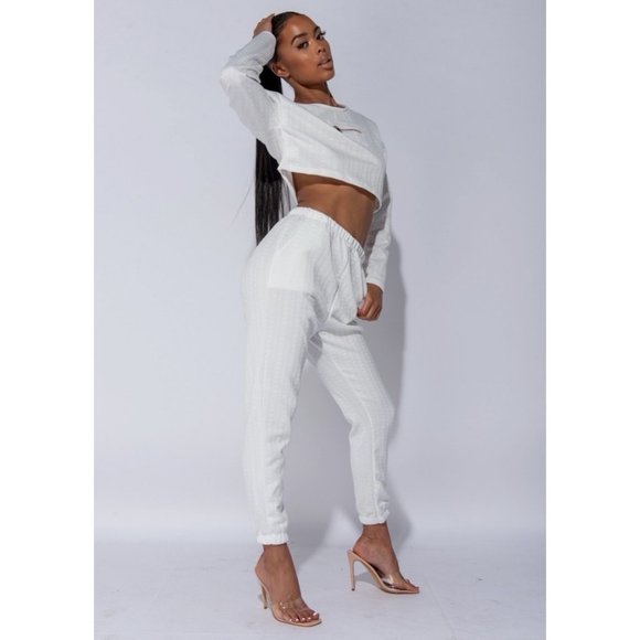Quilted Long Sleeve Crop Top and Joggers Jogger Pants Two Piece Set - Picture 3 of 9